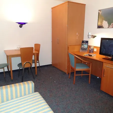 Aquamaris Strandresidenz Ruegen Hotel 4*