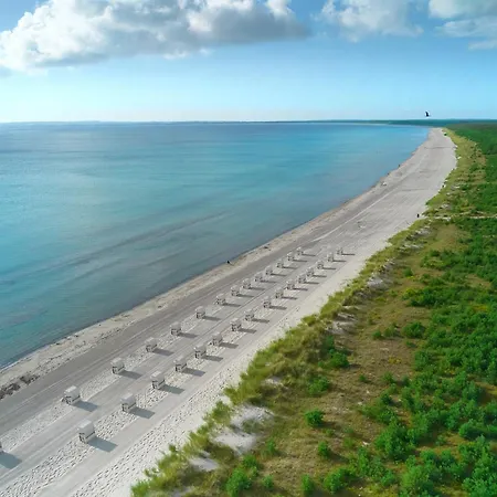 호텔 Aquamaris Strandresidenz Ruegen 4*