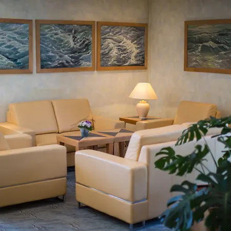호텔 Aquamaris Strandresidenz Ruegen 4*