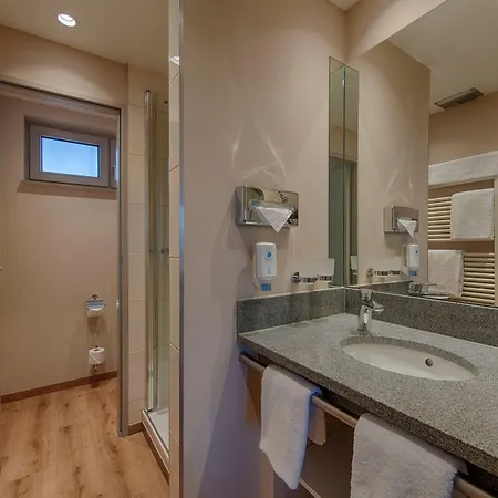 Hotel Aquamaris Strandresidenz Ruegen 4*