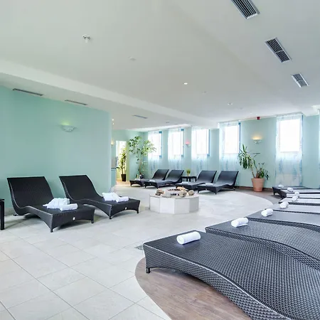 Hotel Aquamaris Strandresidenz Ruegen 4*