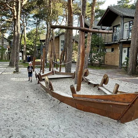 호텔 Aquamaris Strandresidenz Ruegen 4*